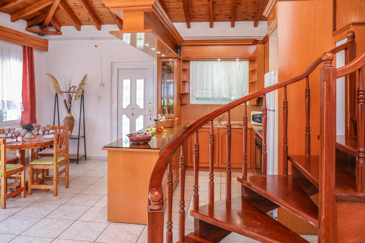 Villa Mitzelos Moni Evaggelistrias Экстерьер фото