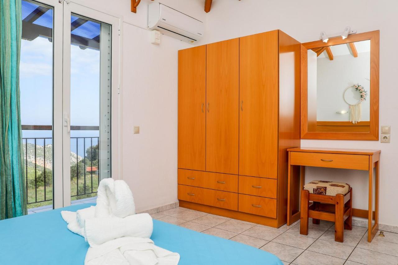 Villa Mitzelos Moni Evaggelistrias Экстерьер фото